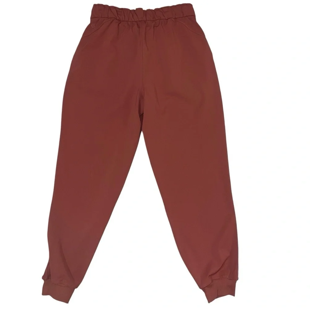 EUC Lululemon Stretch High-Rise Jogger Pants Savanah Rust Maroon Nulu Size 8
